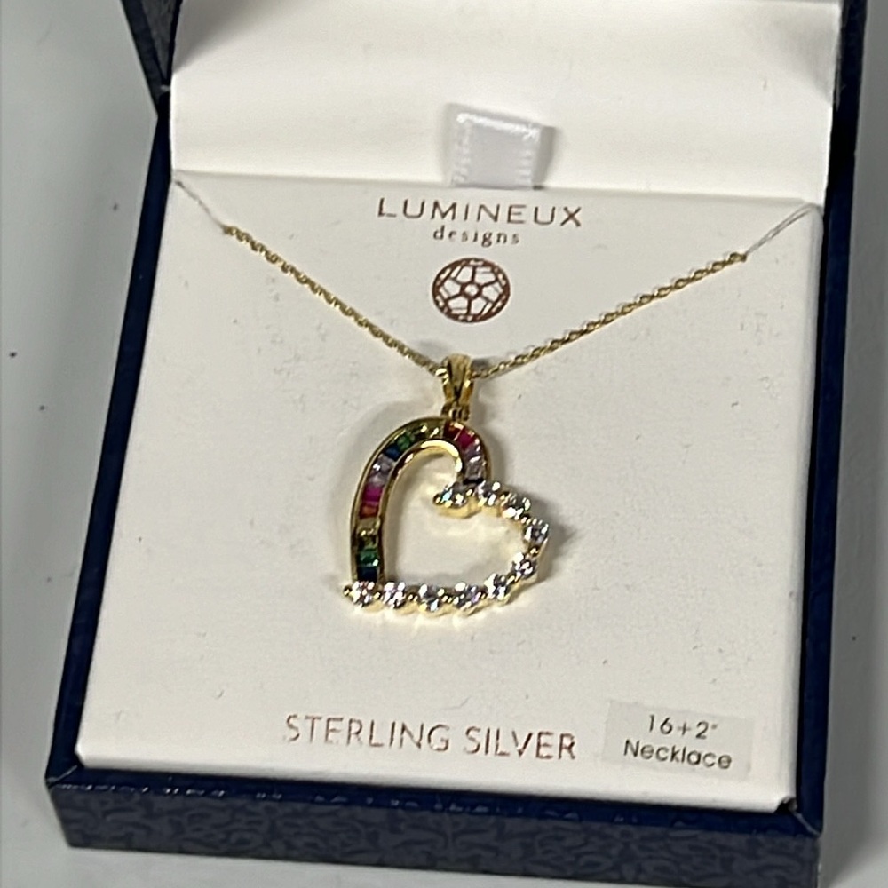 Sterling silver heart-shaped necklace - Picture 3 of 3